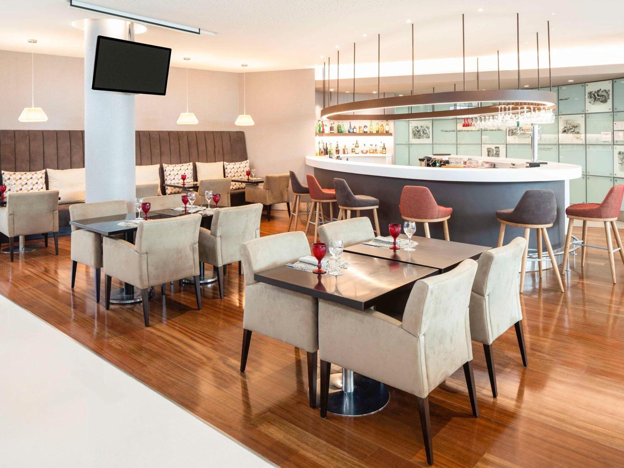 Hotel Mercure Porto Gaia Vila Nova de Gaia Bagian luar foto