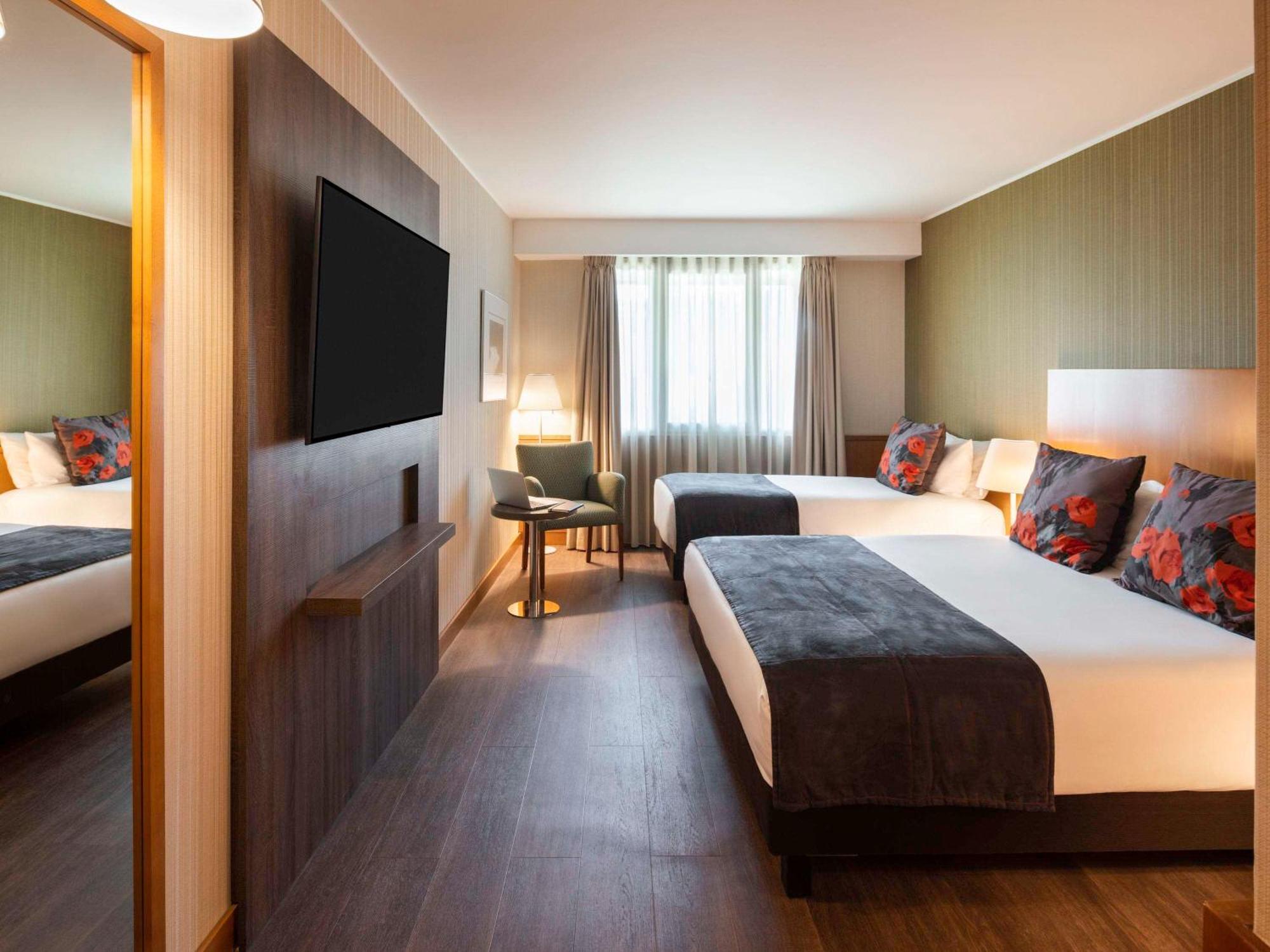 Hotel Mercure Porto Gaia Vila Nova de Gaia Bagian luar foto