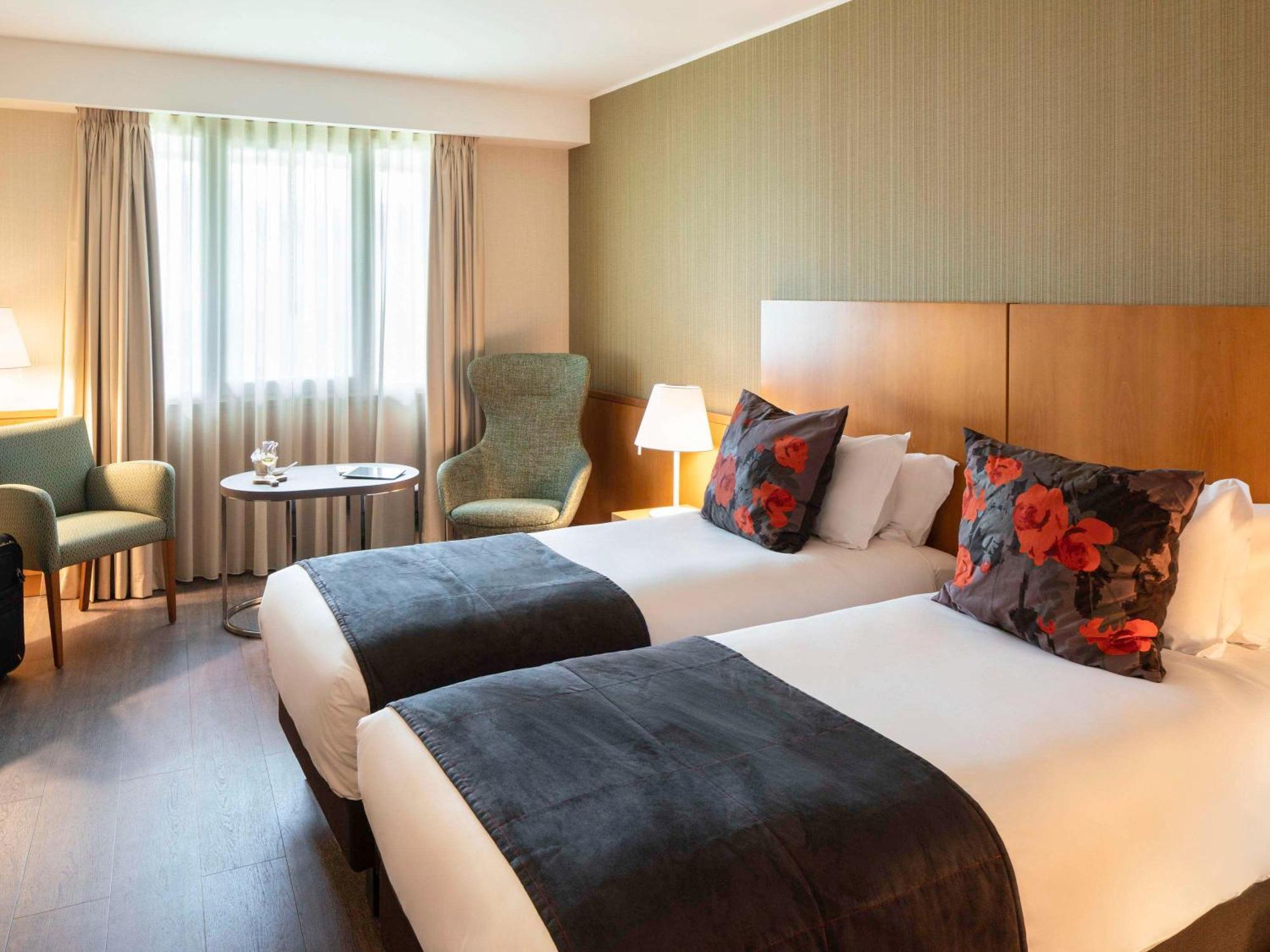 Hotel Mercure Porto Gaia Vila Nova de Gaia Bagian luar foto