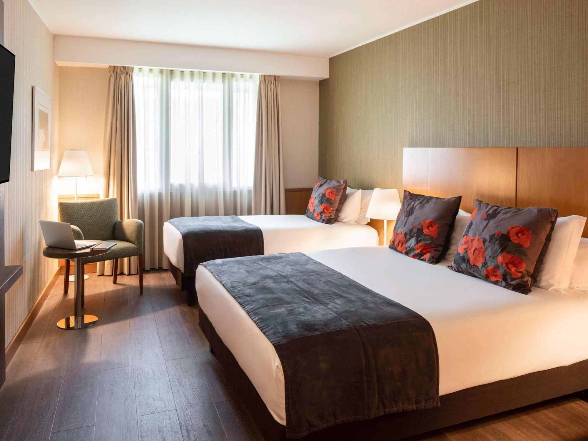 Hotel Mercure Porto Gaia Vila Nova de Gaia Bagian luar foto